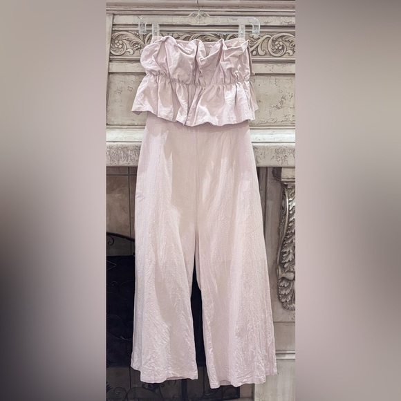 Ruffled Strapless Backless Capri Pantsuit Jumpsuit - Picture 1 of 11